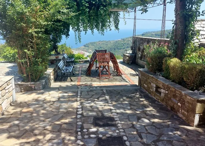 παραδοσιακός ναϊάς