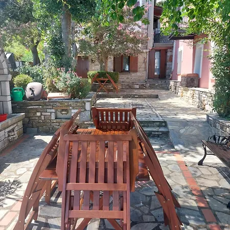 παραδοσιακός ναϊάς Apartman Zagorá
