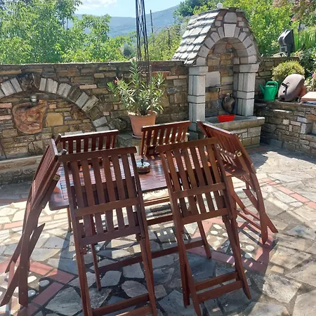 παραδοσιακός ναϊάς Apartman
